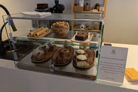 Teles Patisserie photo 4